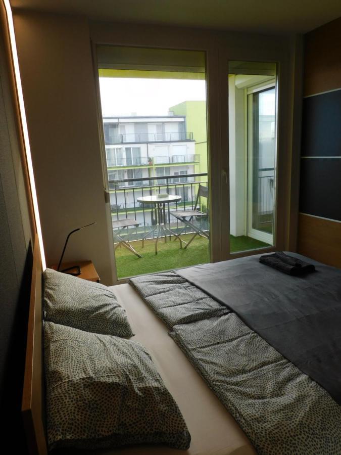 Chill & Relax Apartment Siófok Eksteriør billede