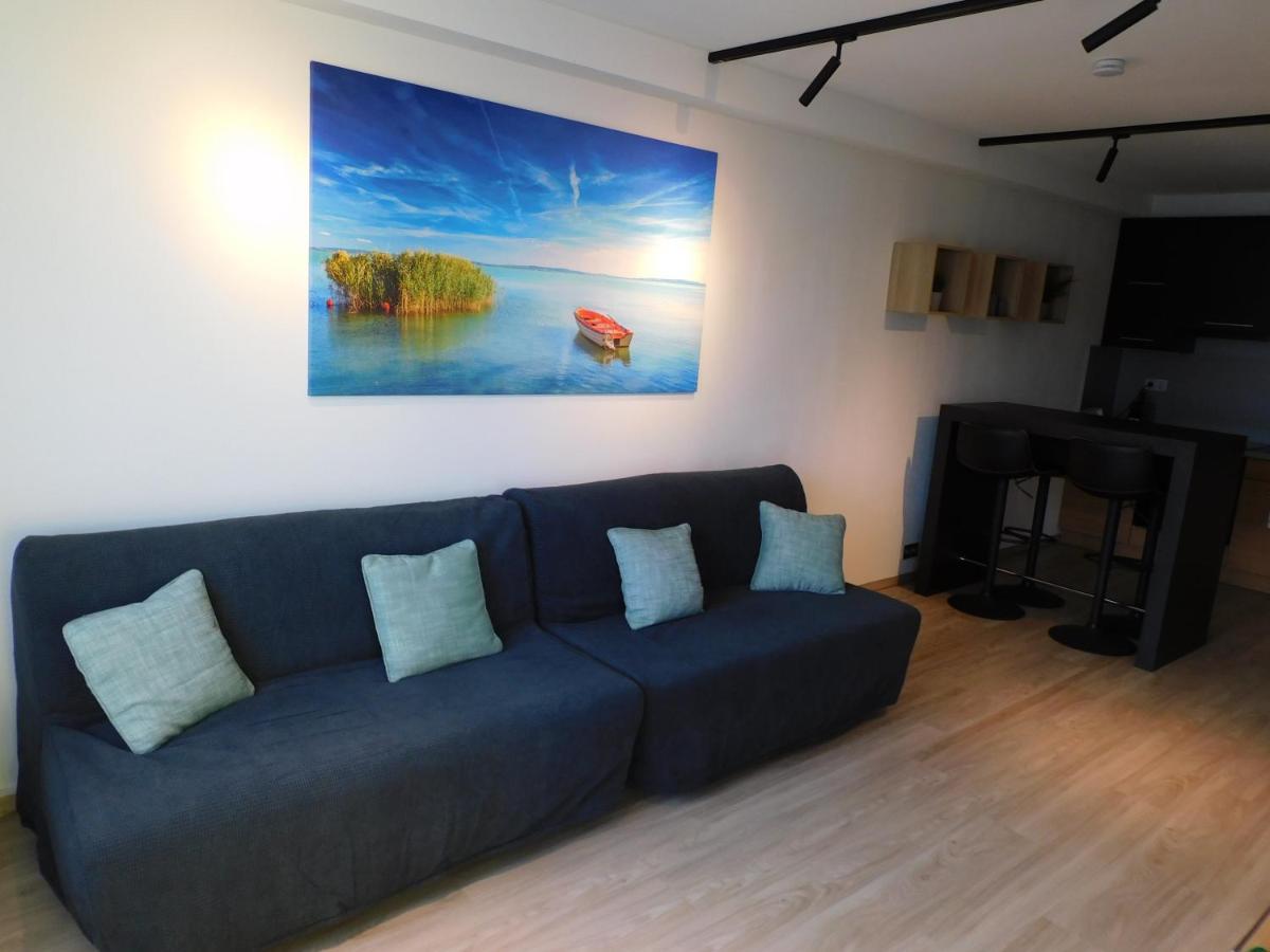 Chill & Relax Apartment Siófok Eksteriør billede